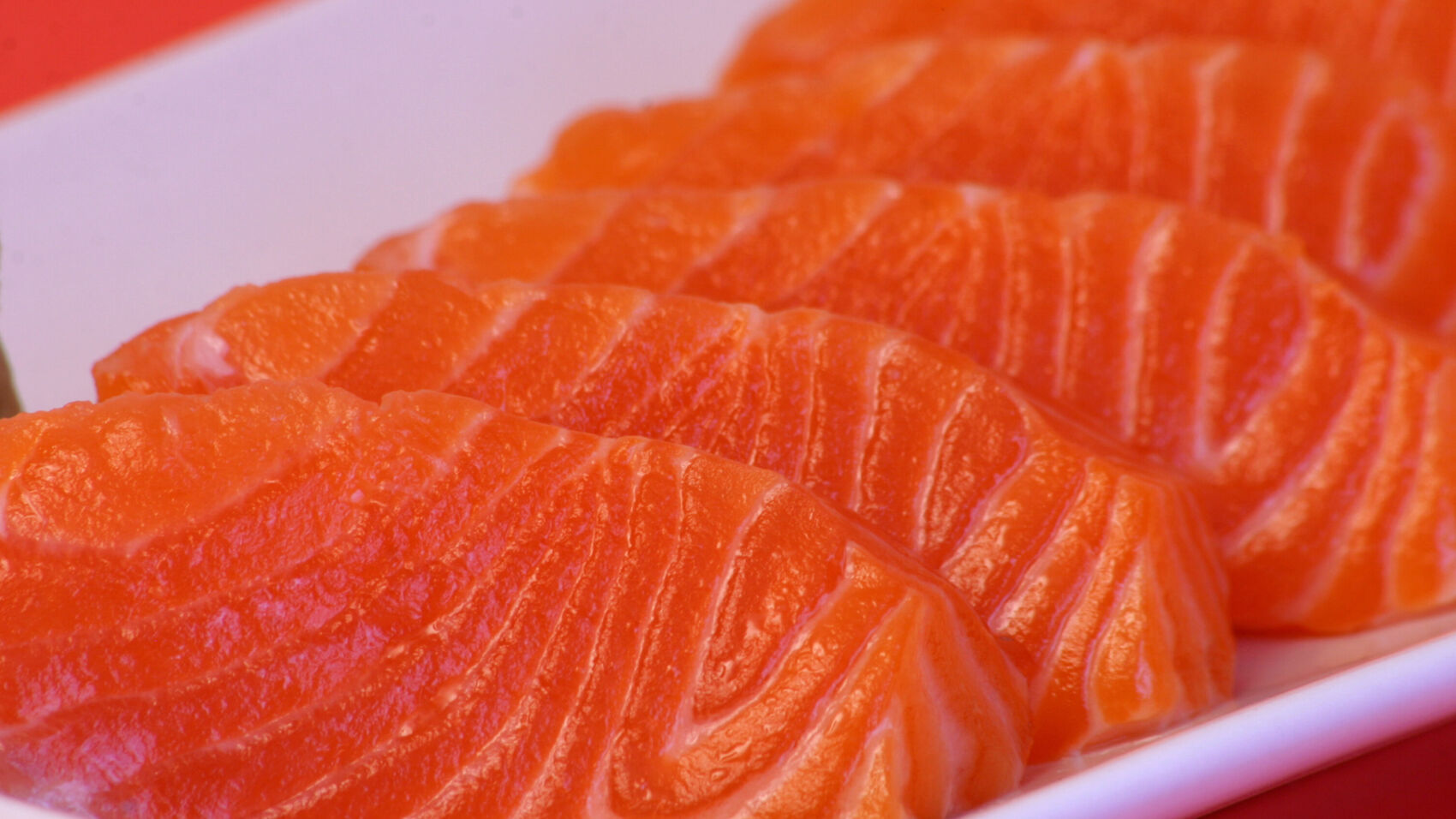Salmon sashimi on a tray