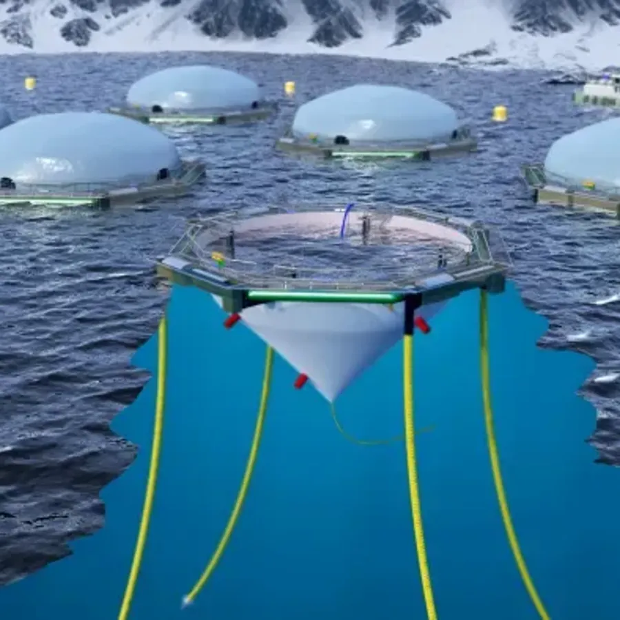 FlexiFarm is a floating closed containment system based on flow-through technology that advances closed containments to a new level.